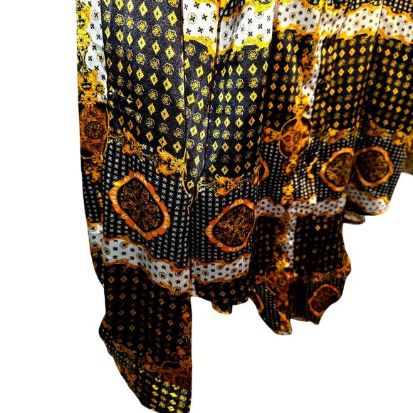 Birch & Stone Large Women's Top Black Yellow Shirt Blouse Misses Size12 14 - Picture 2 of 7